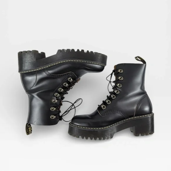 Dr. Martens Leona Vintage Smooth leather heeled platform boots in black Size 8 - Picture 1 of 10